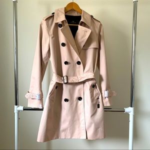 COACH Trench in Quartz (NWT)